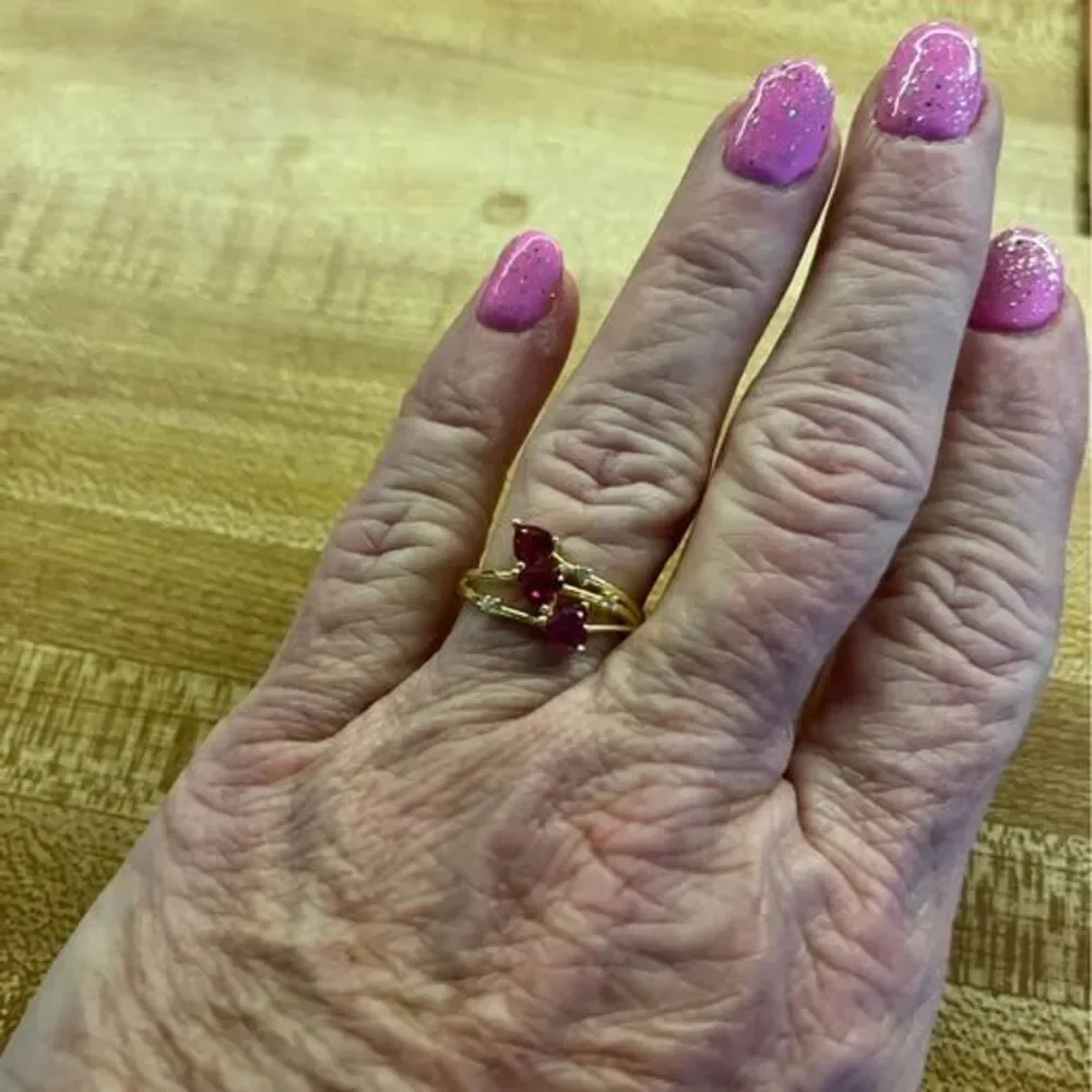 Three heart women’s ring gold over sterling silver - Picture 2 of 2